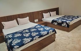 Hotel Ashoka Resort